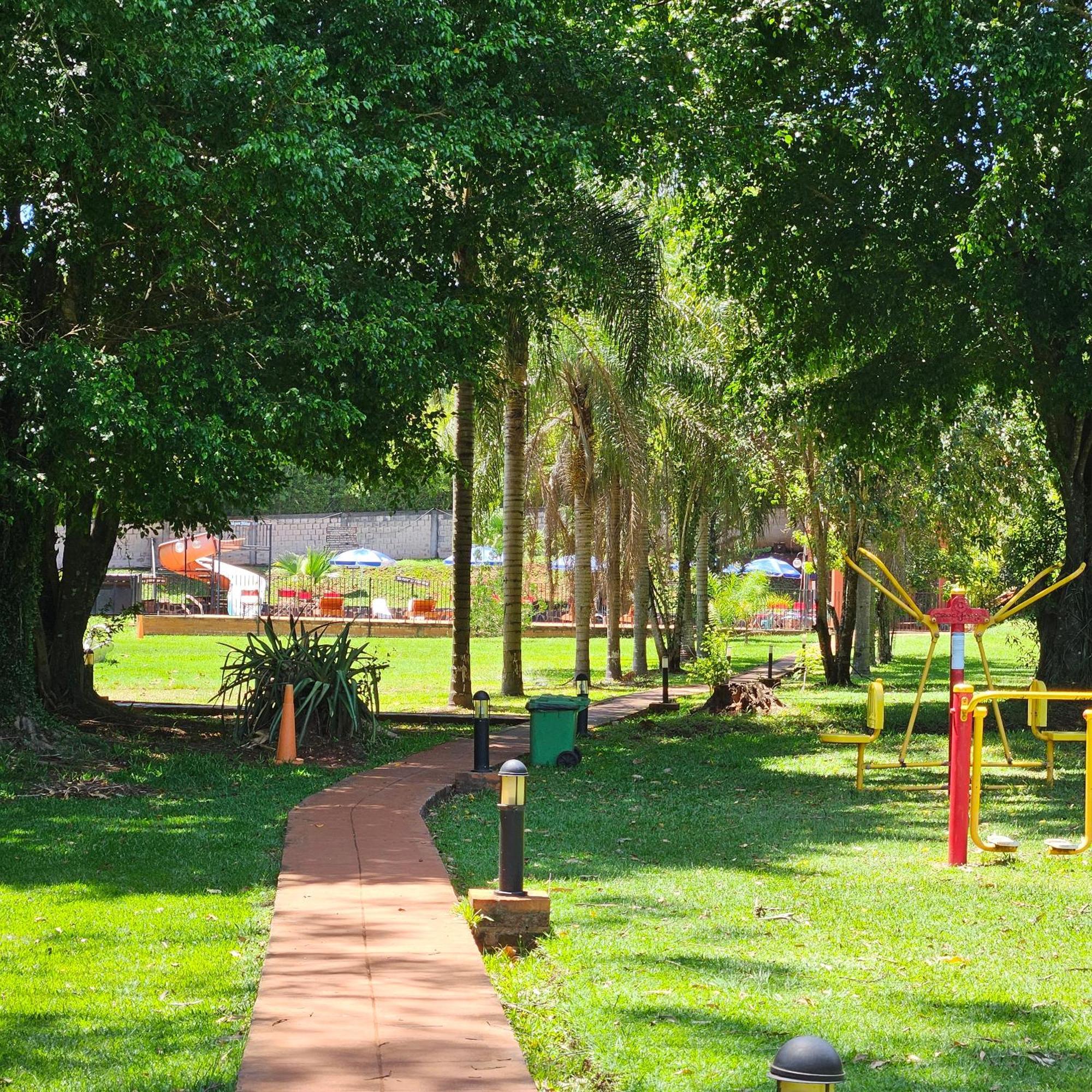 Cabanas El Refugio Del Mensu Puerto Iguazú Eksteriør bilde