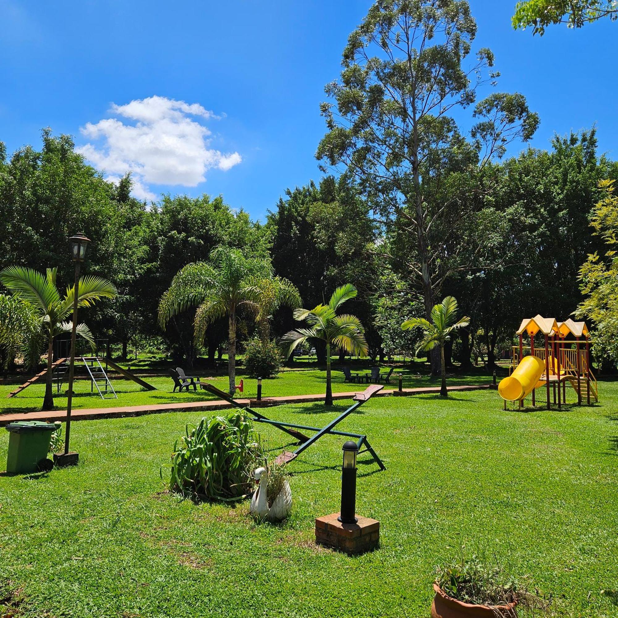 Cabanas El Refugio Del Mensu Puerto Iguazú Eksteriør bilde