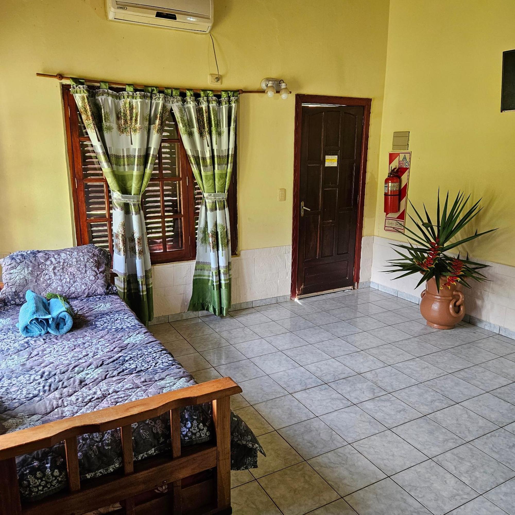 Cabanas El Refugio Del Mensu Puerto Iguazú Eksteriør bilde
