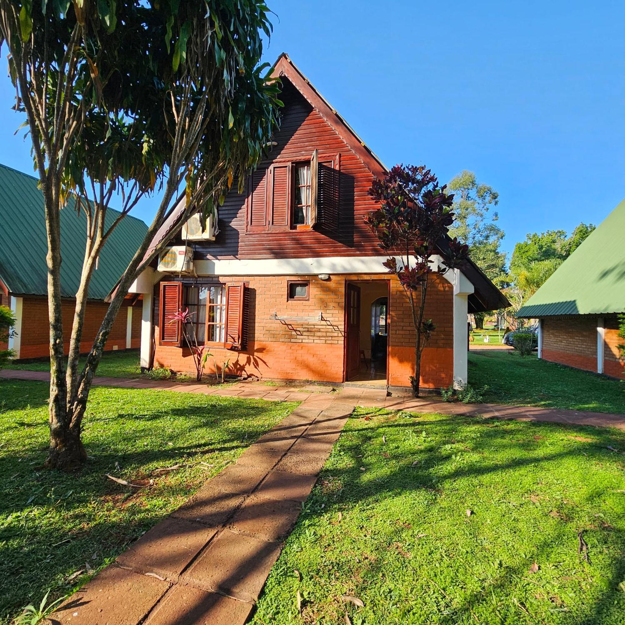 Cabanas El Refugio Del Mensu Puerto Iguazú Eksteriør bilde