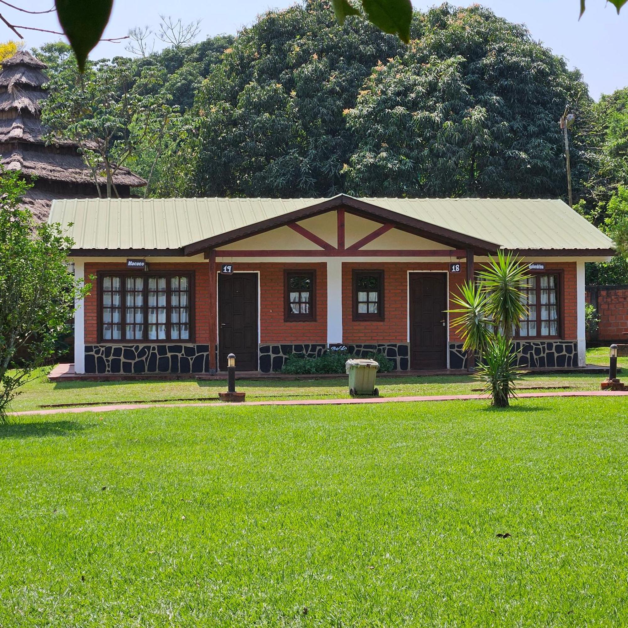 Cabanas El Refugio Del Mensu Puerto Iguazú Eksteriør bilde